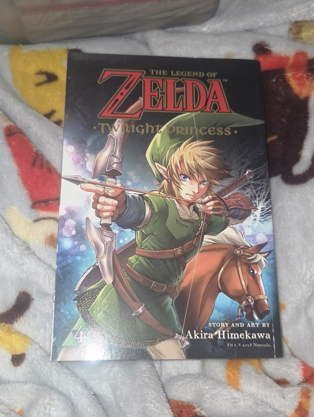 The Legend of Zelda: Twilight Princess Manga Vol 4